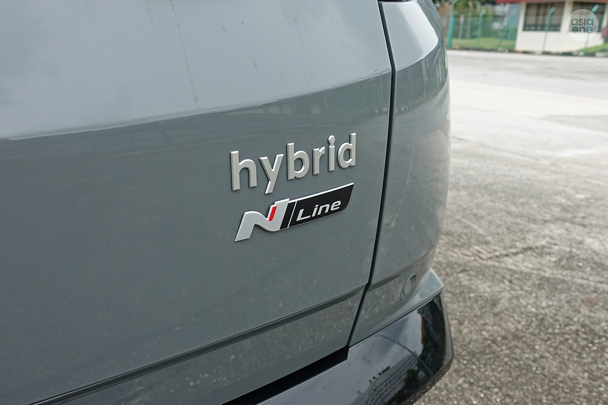 Hyundai Tucson N Line badge