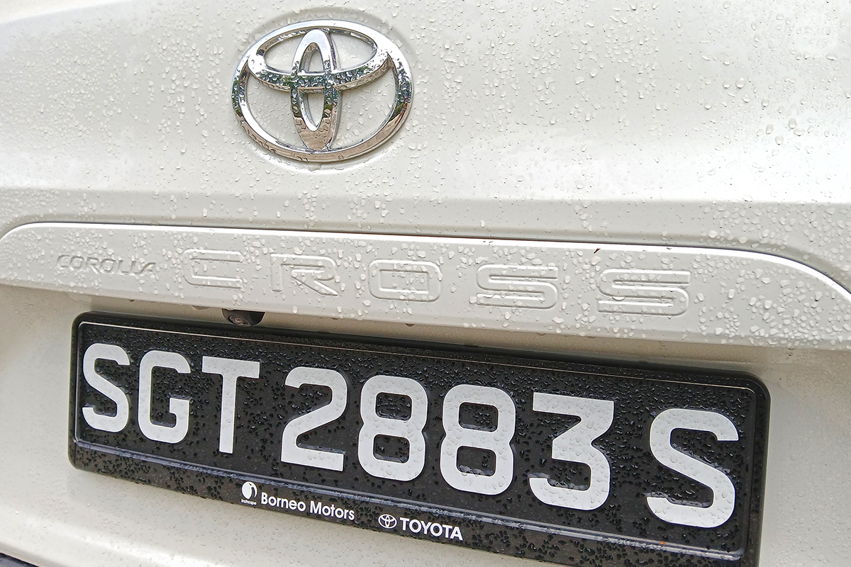 Toyota Corolla Cross badge