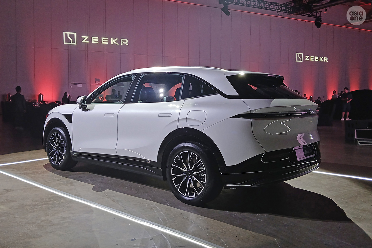 Zeekr 7X